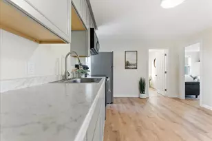 65 Winter St, Lewiston, ME 04240 - Photo 8