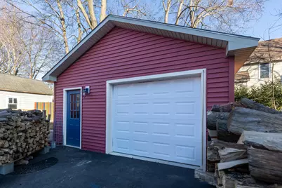 55 Parkview Avenue, Bangor, ME 04401 - Photo 20