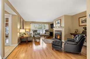 47 Resolution Pl, Cape Elizabeth, ME 04107 - Photo 14