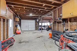 137 Middle Rd, Fairfield, ME 04937 - Photo 52