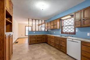 43 Pinewood Dr, Wiscasset, ME 04578 - Photo 8