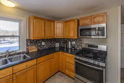 27 Lawrence Avenue, Thomaston, ME 04861 - Photo 16