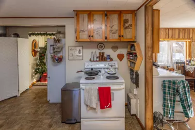 27 Lawrence Avenue, Thomaston, ME 04861 - Photo 38