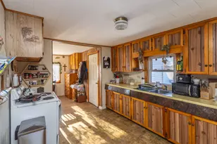 27 Lawrence Ave, Thomaston, ME 04861 - Photo 36