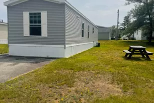 53 Larry Ln, Brunswick, ME 04011 - Photo 1