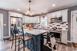 13 Silver Wy, Oxford, ME 04270 - Photo 8