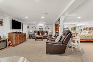 525 Post Rd, Wells, ME 04090 - Photo 54