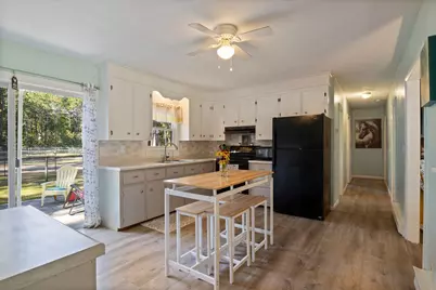 24 Middle Road, Kennebunk, ME 04043 - Photo 10