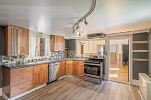 192 Turkey Ln, Winthrop, ME 04364 - Photo 4