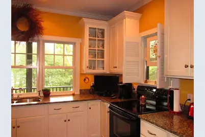 11 Treat Street, Belfast, ME 04915 - Photo 10