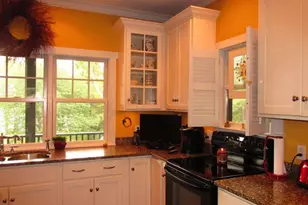 11 Treat St, Belfast, ME 04915 - Photo 10