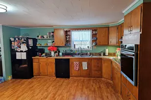 122 Davis St, Brownville, ME 04414 - Photo 2