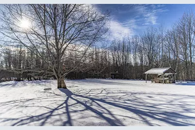 1568 Essex Street, Bangor, ME 04401 - Photo 4