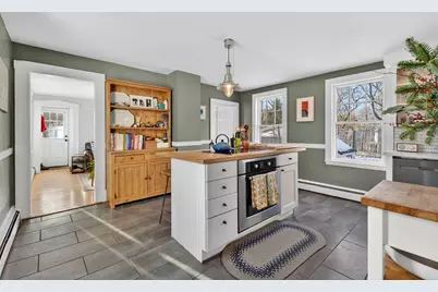 667 Sawyer Street, South Portland, ME 04106 - Photo 14