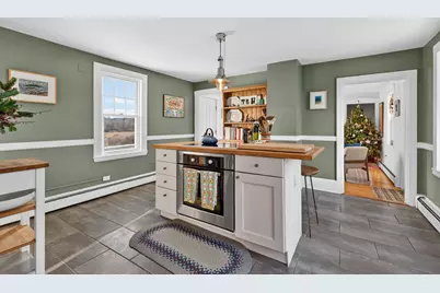 667 Sawyer Street, South Portland, ME 04106 - Photo 16