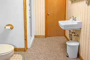 630 Franklin St, Rumford, ME 04276 - Photo 32