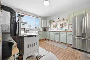 650 N Nobleboro Rd, Waldoboro, ME 04572 - Photo 10