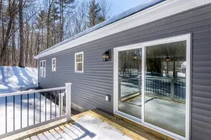 240 Leisure Ln, Limerick, ME 04048 - Photo 4