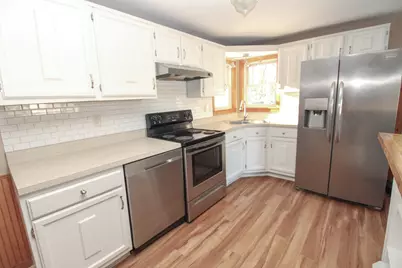 20 Earle Avenue, Bangor, ME 04401 - Photo 8