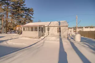 20 Earle Ave, Bangor, ME 04401 - Photo 4