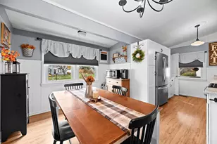 10 Rita Ave, Lewiston, ME 04240 - Photo 10