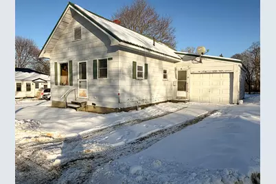 10 Lindsay Street, Lincoln, ME 04457 - Photo 2