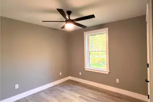 40 Bartlett Cove Dr, Orrington, ME 04474 - Photo 10