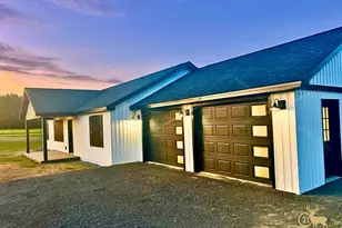 40 Bartlett Cove Dr, Orrington, ME 04474 - Photo 2