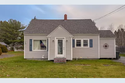 33 Elizabeth Street, Presque Isle, ME 04769 - Photo 2
