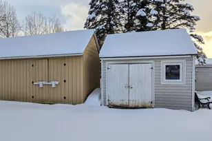 33 Elizabeth St, Presque Isle, ME 04769 - Photo 16