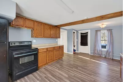 1139 Sabattus Street, Lewiston, ME 04240 - Photo 10