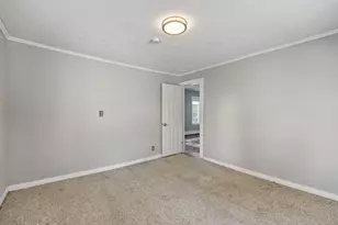 1139 Sabattus St, Lewiston, ME 04240 - Photo 24