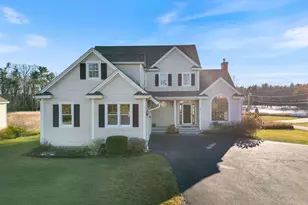 1 River Farm Rd, York, ME 03909 - Photo 2