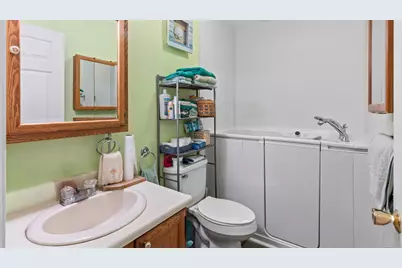 566 Deerfield Drive, Hermon, ME 04401 - Photo 14