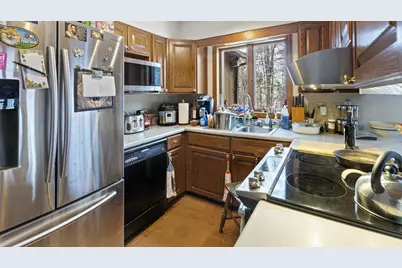 566 Deerfield Drive, Hermon, ME 04401 - Photo 16