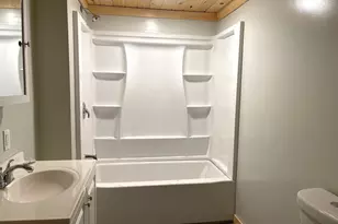 296 N Main St, Pittsfield, ME 04967 - Photo 10