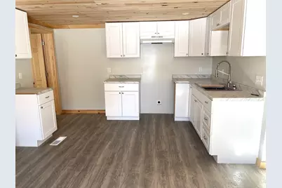 296 N Main Street, Pittsfield, ME 04967 - Photo 6