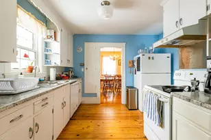 66 Washington St, Camden, ME 04843 - Photo 14