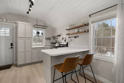 92 Wilson Road, Kittery, ME 03904 - Photo 2