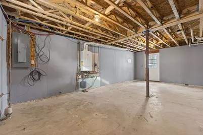 30 Elliott Avenue, Lewiston, ME 04240 - Photo 32