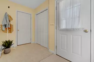 17 Arnold Rd, Freeport, ME 04032 - Photo 8