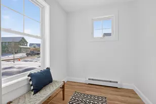 17 Feldspar Ln, Cumberland, ME 04021 - Photo 4