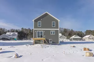 18 Feldspar Ln, Cumberland, ME 04021 - Photo 4