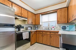 29 McArthur Ave, Lewiston, ME 04240 - Photo 8