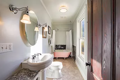 136 Talbot Avenue, Rockland, ME 04841 - Photo 10