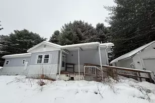 47 Turner Dr, Pittston, ME 04345 - Photo 2