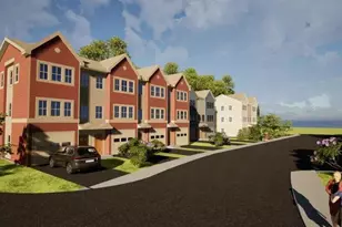 1 Marshall Dr, Falmouth, ME 04105 - Photo 2