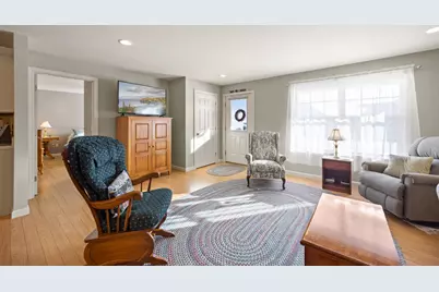 19 Fieldstone Drive #19, Oakland, ME 04963 - Photo 8