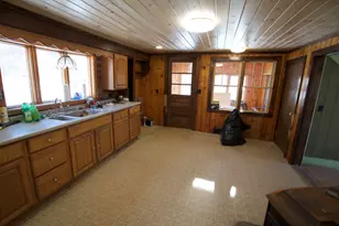 103 Pleasant St, Dexter, ME 04930 - Photo 18