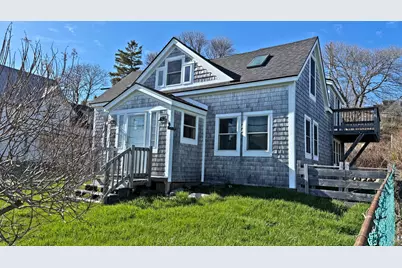 53 Washington Street, Lubec, ME 04652 - Photo 2